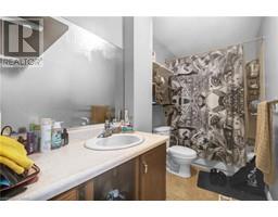 77 LANCASTER Street W