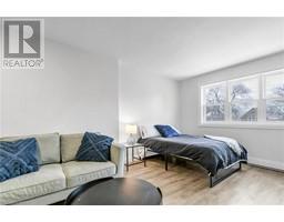 77 LANCASTER Street W