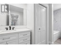 77 LANCASTER Street W