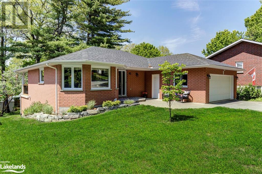 92 Church Street, Penetanguishene, Ontario  L9M 1C7 - Photo 2 - 40591162