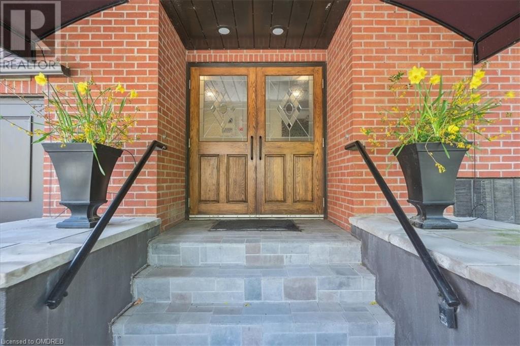 162 Reynolds Street Unit# 102, Oakville, Ontario  L6J 3K9 - Photo 6 - 40591929