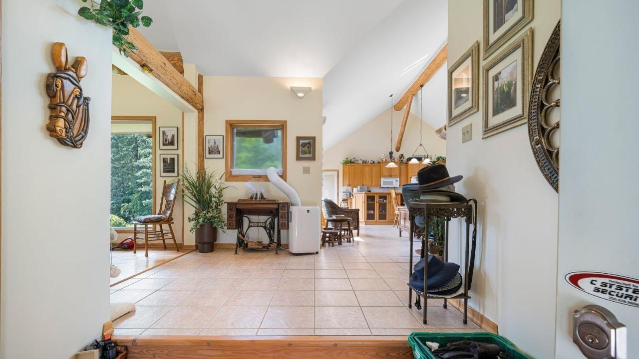 16749 Crawford Creek Road, Crawford Bay, British Columbia  V0B 1E0 - Photo 45 - 2477065