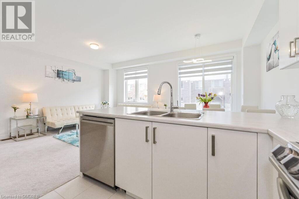 48 Edminston Drive, Fergus, Ontario  N1M 0J1 - Photo 14 - 40592459