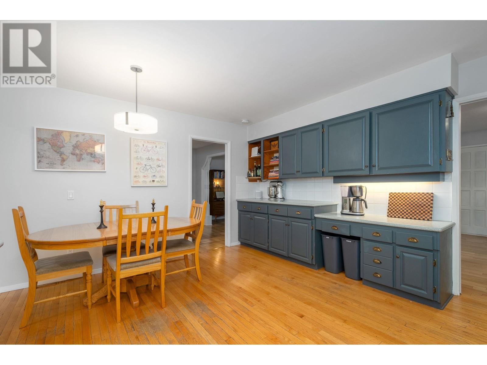 5405 Ranger Avenue, North Vancouver, British Columbia  V7R 3M7 - Photo 10 - R2884803