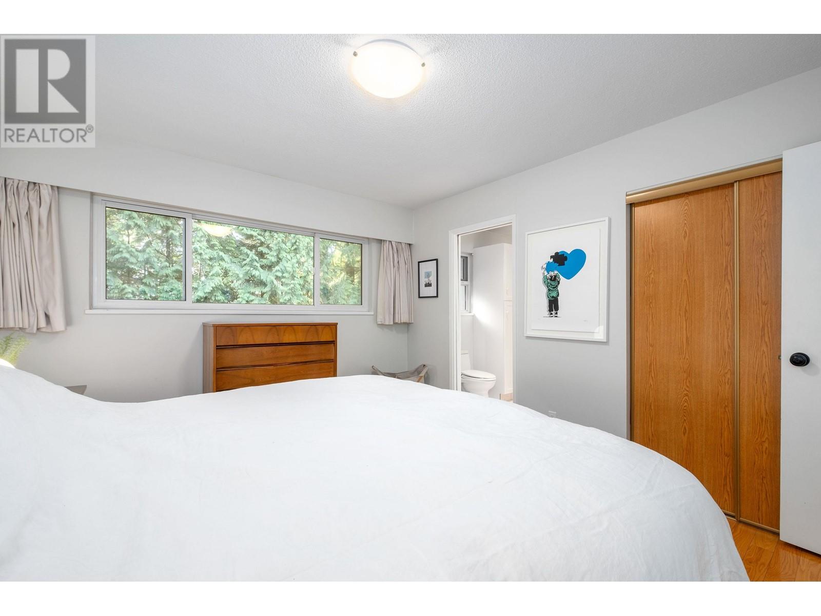 5405 Ranger Avenue, North Vancouver, British Columbia  V7R 3M7 - Photo 19 - R2884803