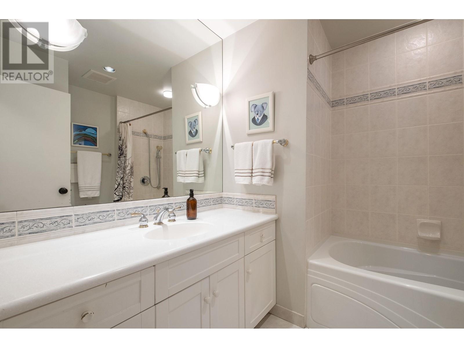 5405 Ranger Avenue, North Vancouver, British Columbia  V7R 3M7 - Photo 23 - R2884803