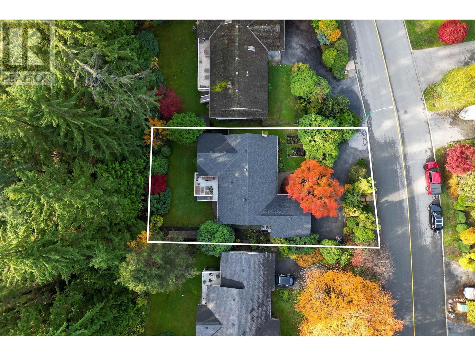 5405 Ranger Avenue, North Vancouver, British Columbia  V7R 3M7 - Photo 37 - R2884803