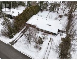 13 BAYVIEW CRESCENT