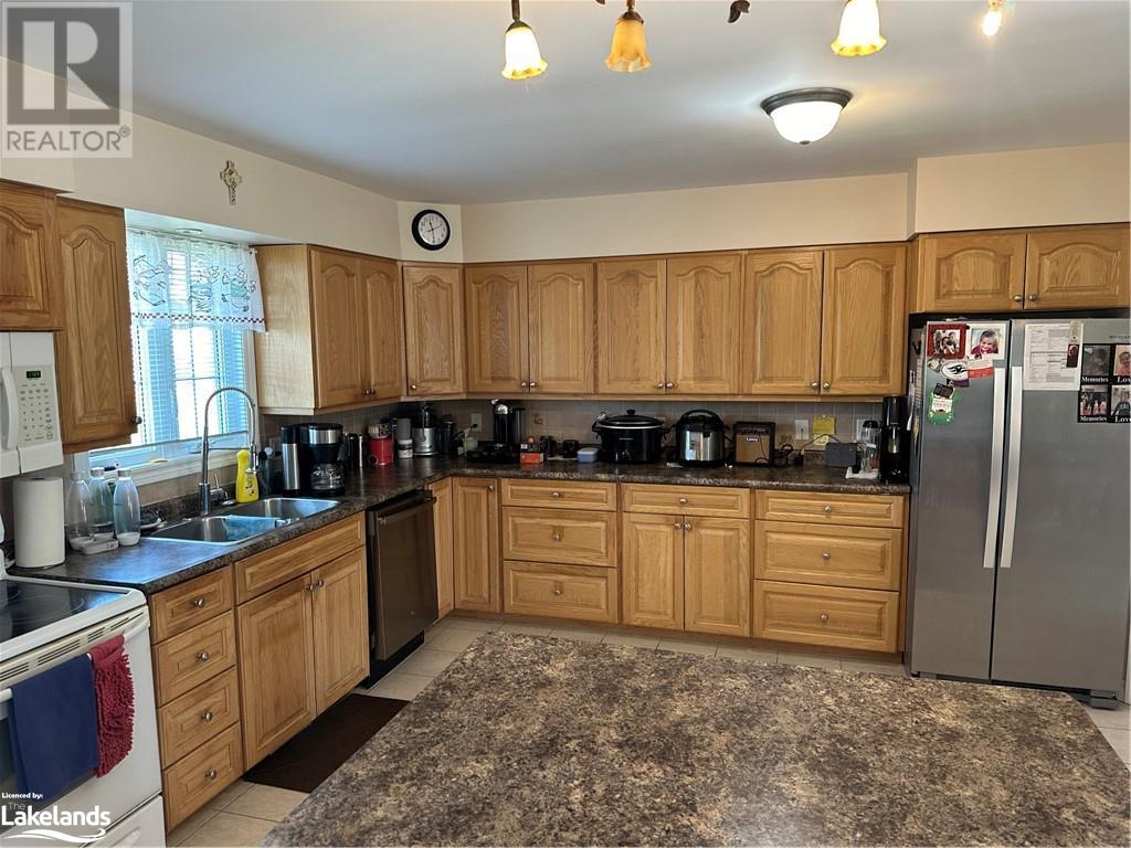 37 Tamerack Avenue, Sturgeon Falls, Ontario  P2B 3H3 - Photo 4 - 40592279