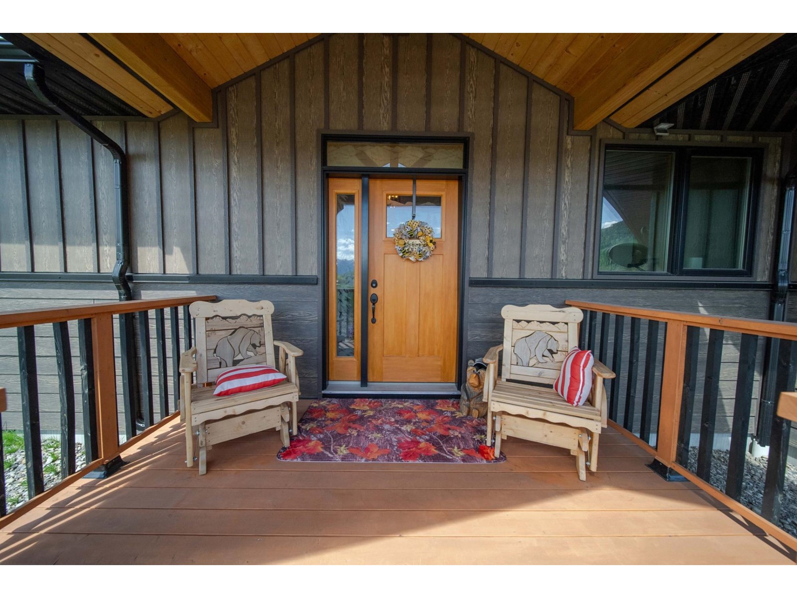 6385 Highway 3, Fernie, British Columbia  V0B 1M0 - Photo 12 - 2477109