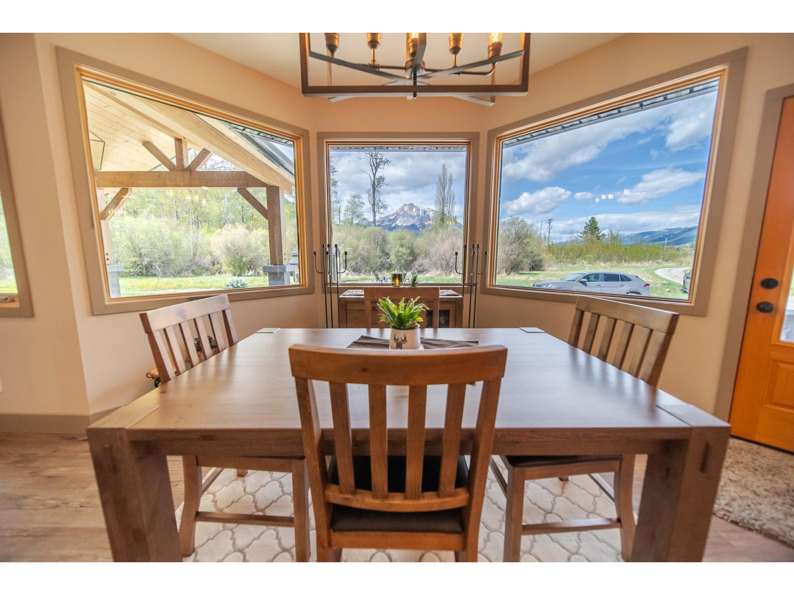 6385 Highway 3, Fernie, British Columbia  V0B 1M0 - Photo 27 - 2477109