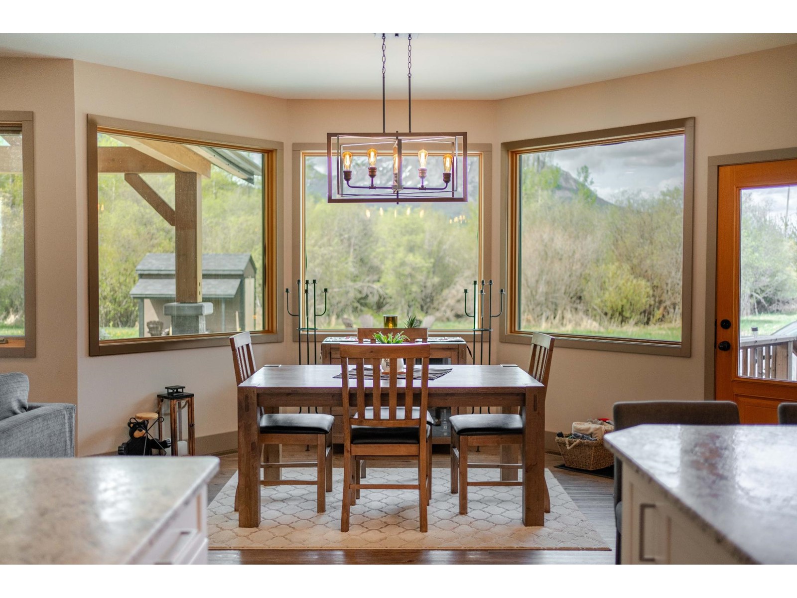 6385 Highway 3, Fernie, British Columbia  V0B 1M0 - Photo 28 - 2477109
