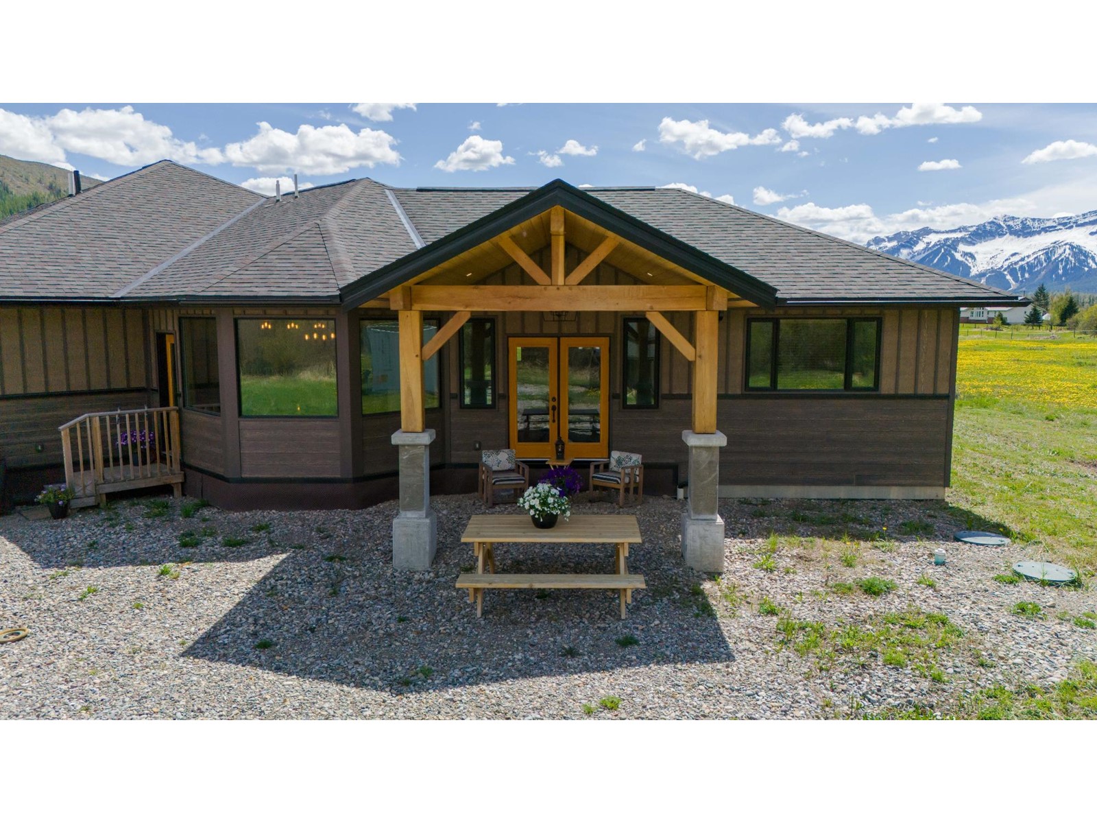 6385 Highway 3, Fernie, British Columbia  V0B 1M0 - Photo 61 - 2477109
