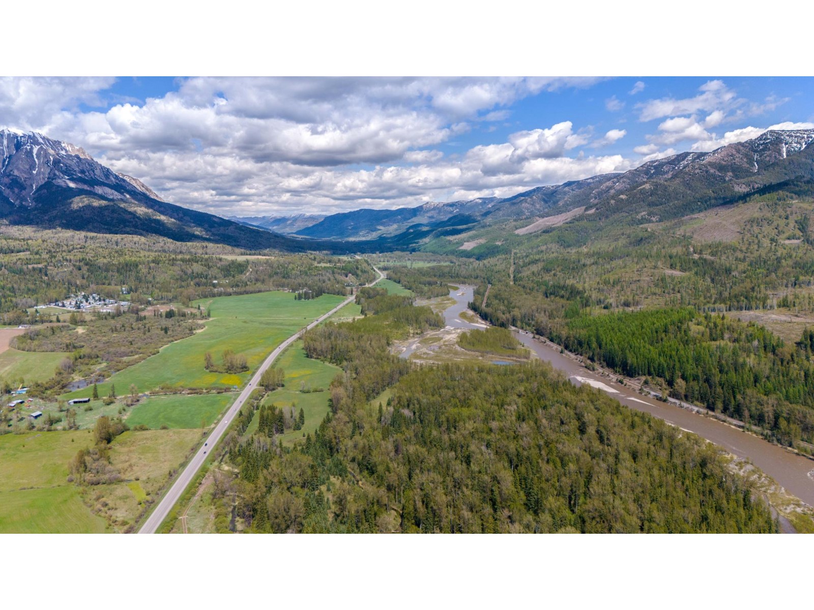 6385 Highway 3, Fernie, British Columbia  V0B 1M0 - Photo 74 - 2477109