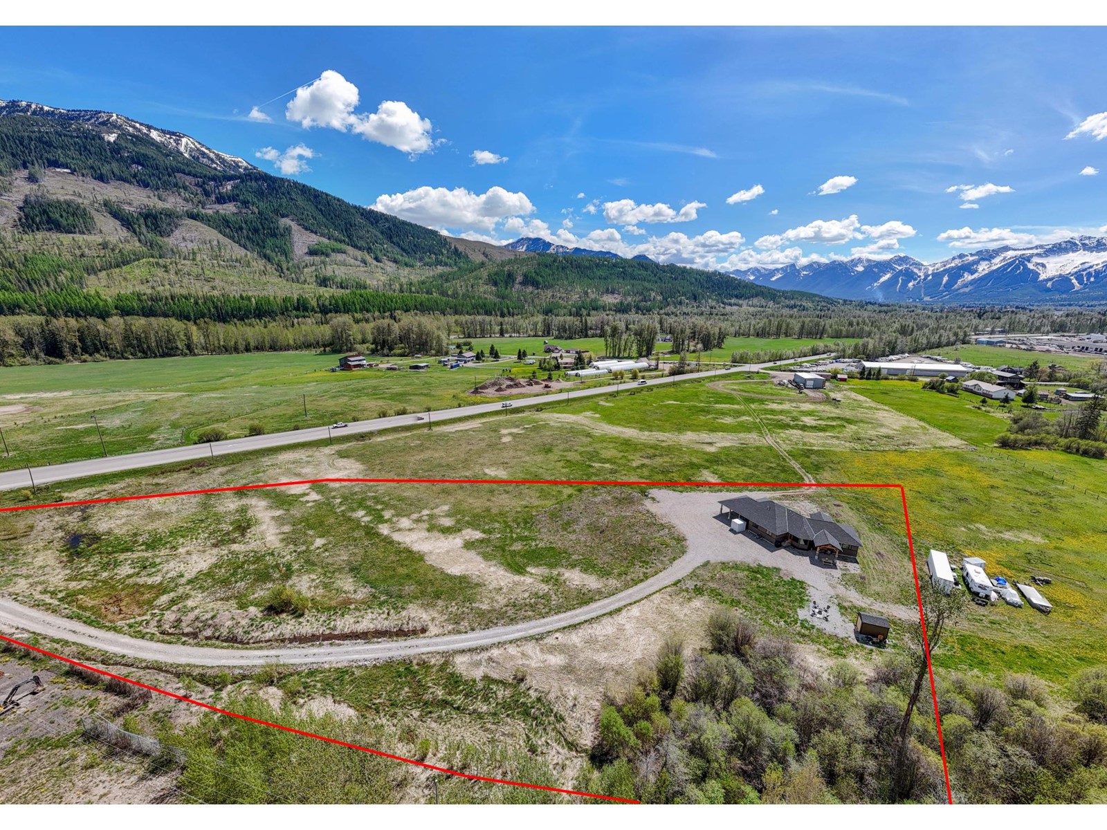 6385 Highway 3, Fernie, British Columbia  V0B 1M0 - Photo 81 - 2477109