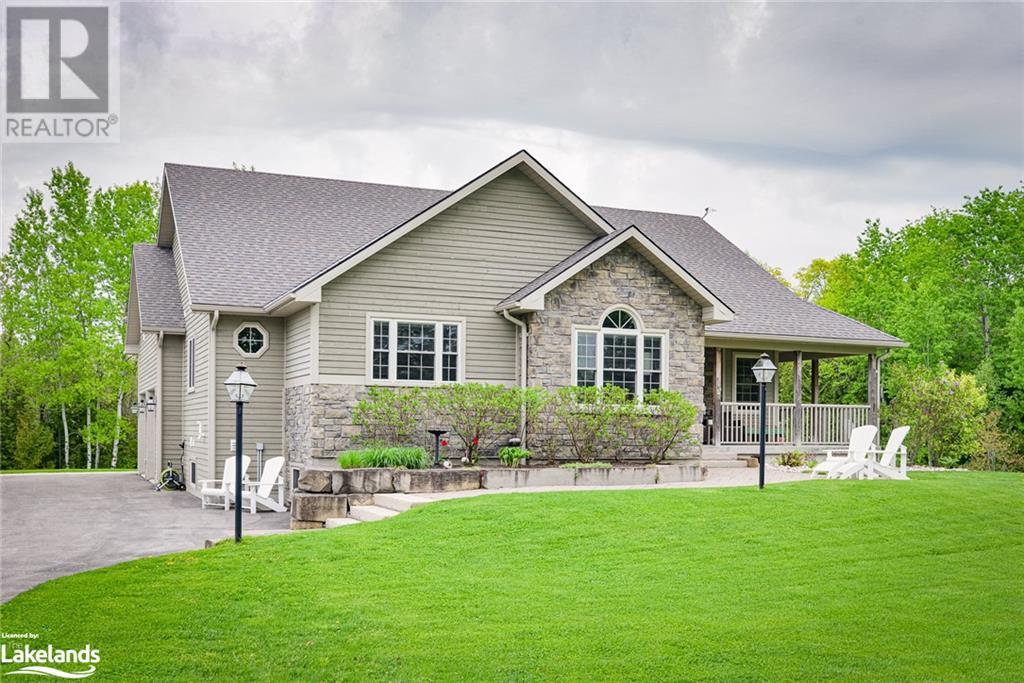 1211 Line 12 N, Oro-Medonte, Ontario  L0L 1T0 - Photo 2 - 40591931