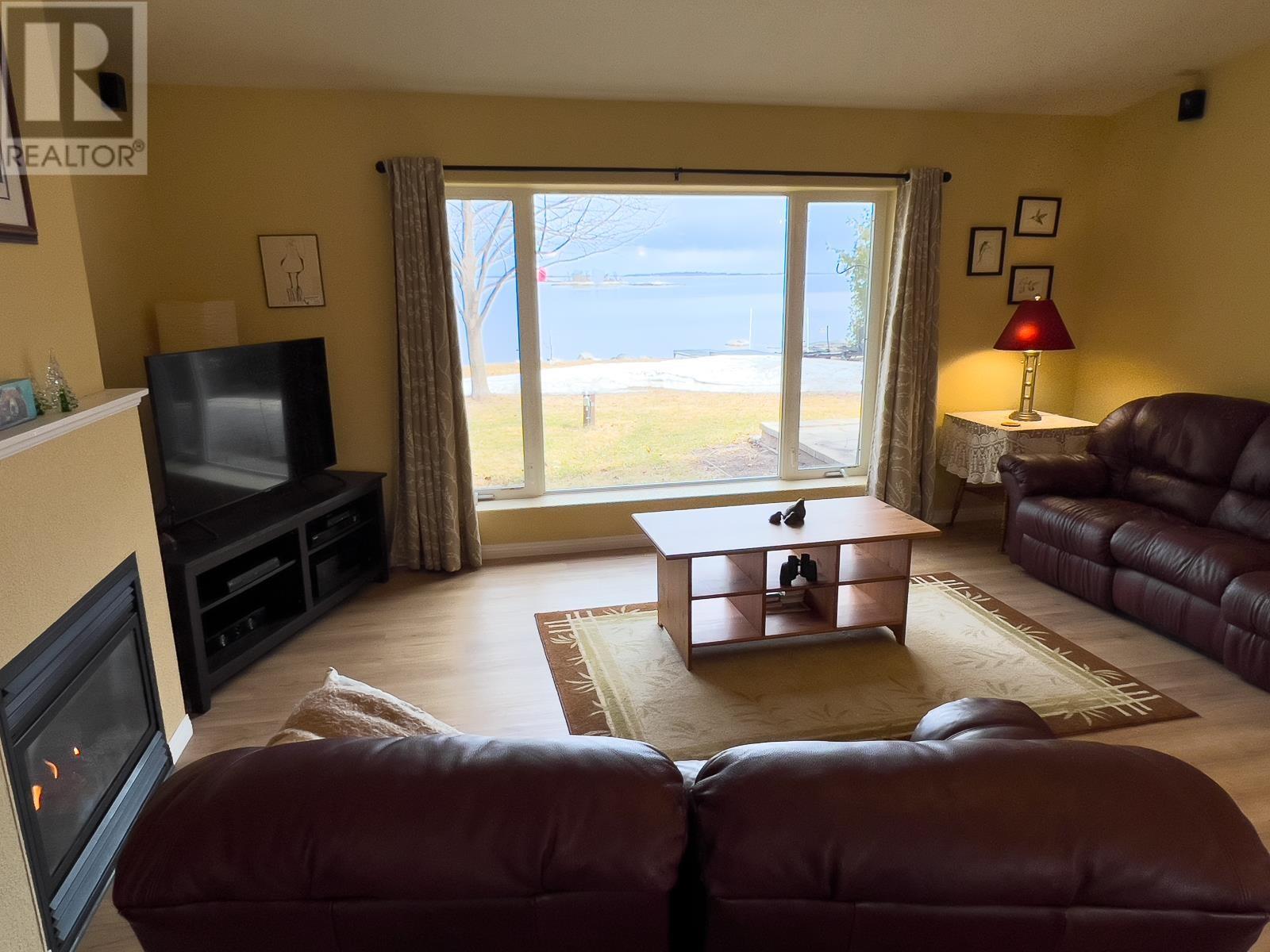 31a Perwood Drive W, Morson, Ontario  P0W 1J0 - Photo 12 - TB240991