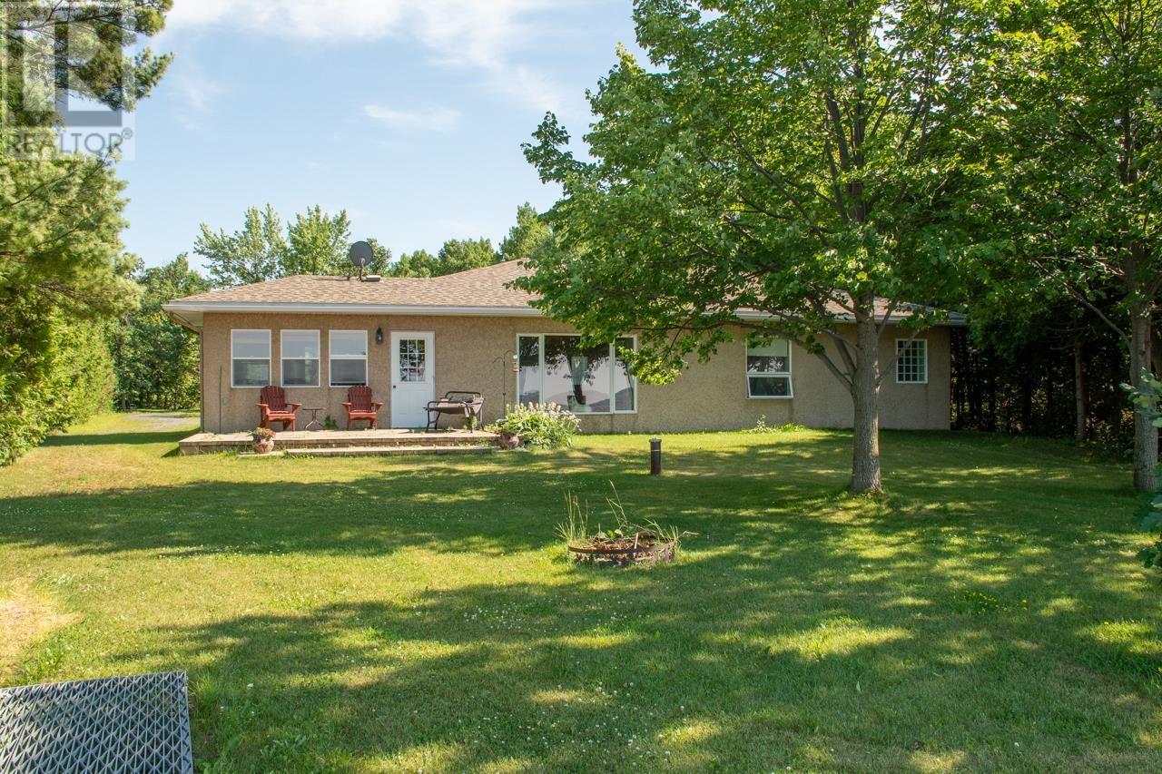 31a Perwood Drive W, Morson, Ontario  P0W 1J0 - Photo 42 - TB240991