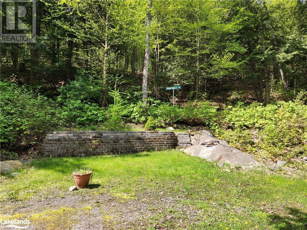 1045 Merlin Lane, Haliburton, Ontario  K0M 1S0 - Photo 12 - 40591996