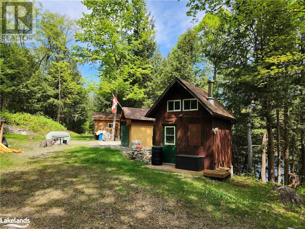 1045 Merlin Lane, Haliburton, Ontario  K0M 1S0 - Photo 3 - 40591996
