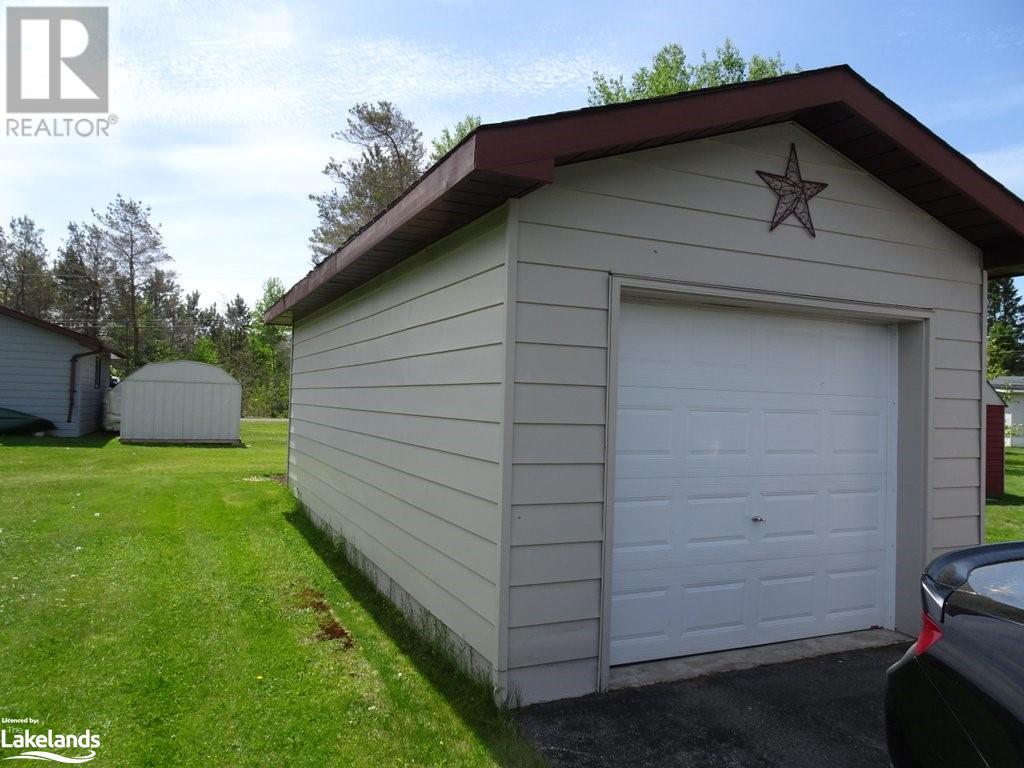 1092 Seventh Lane, Minden, Ontario  K0M 2K0 - Photo 36 - 40592281