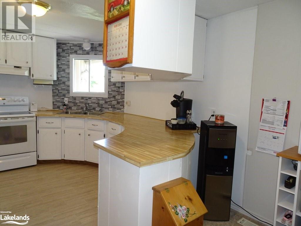 1092 Seventh Lane, Minden, Ontario  K0M 2K0 - Photo 5 - 40592281