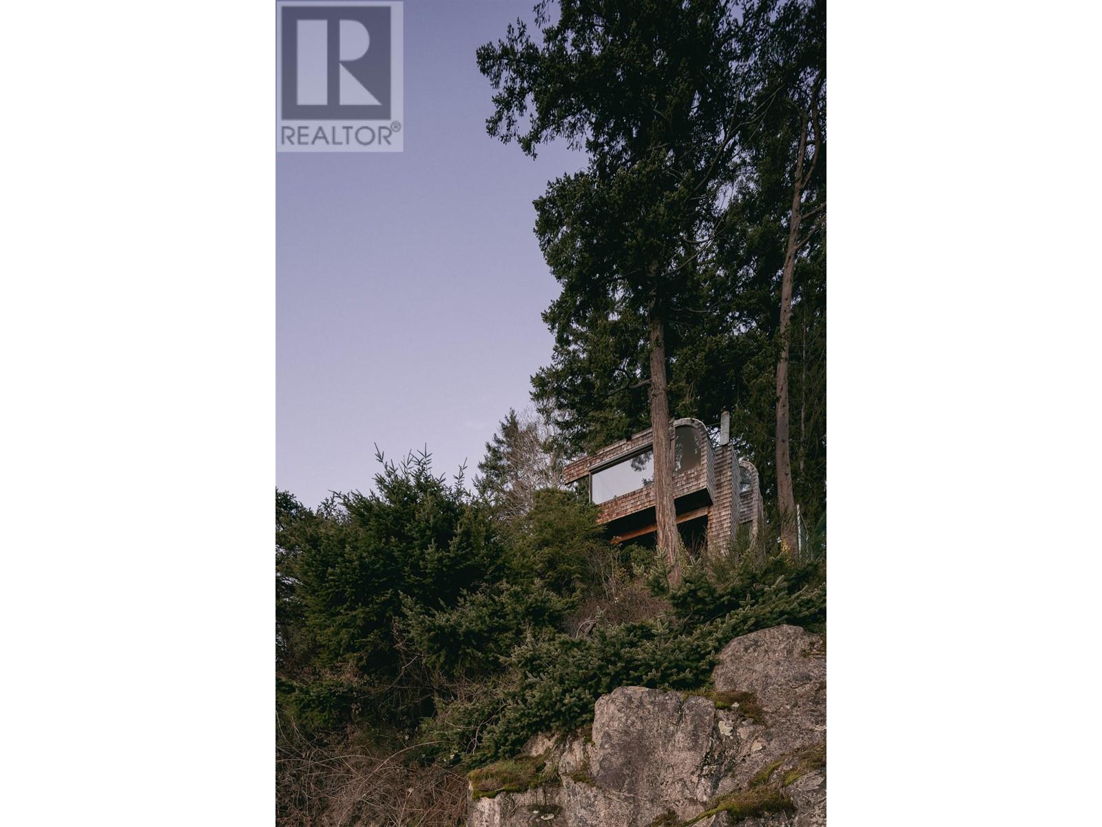 6664 Marine Drive, West Vancouver, British Columbia  V7W 2S9 - Photo 38 - R2885083