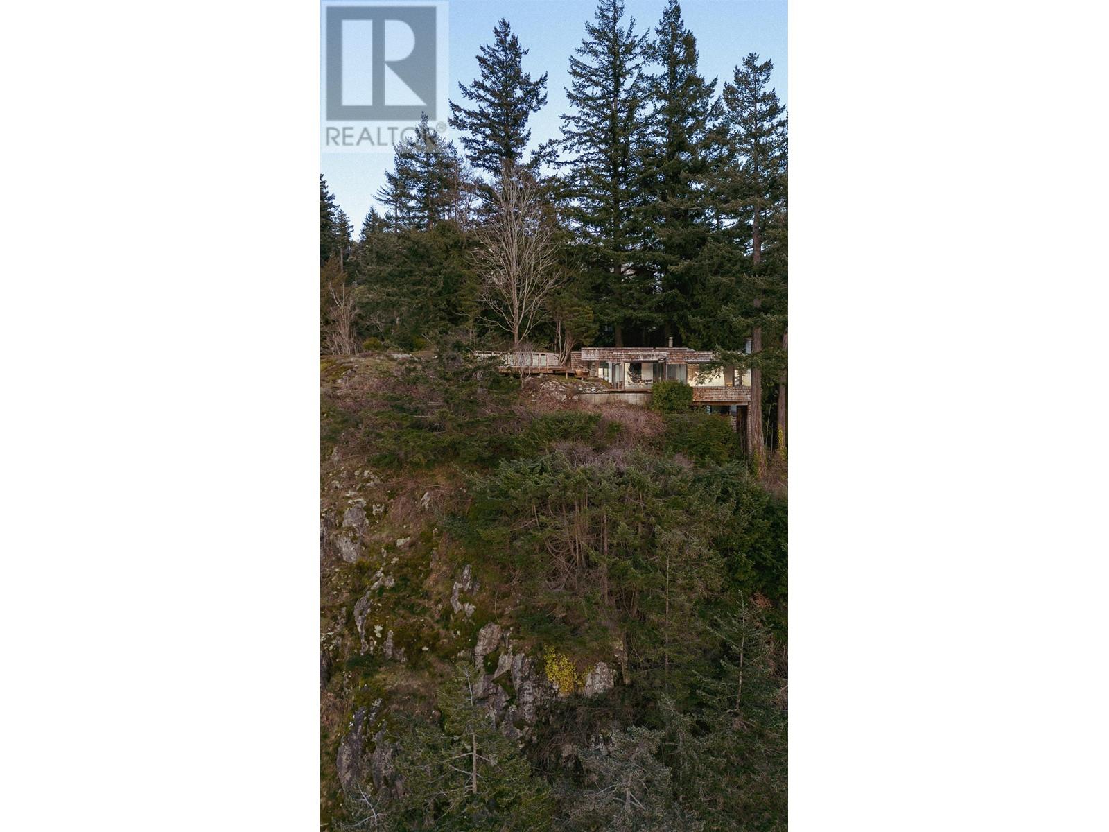 6664 Marine Drive, West Vancouver, British Columbia  V7W 2S9 - Photo 40 - R2885083
