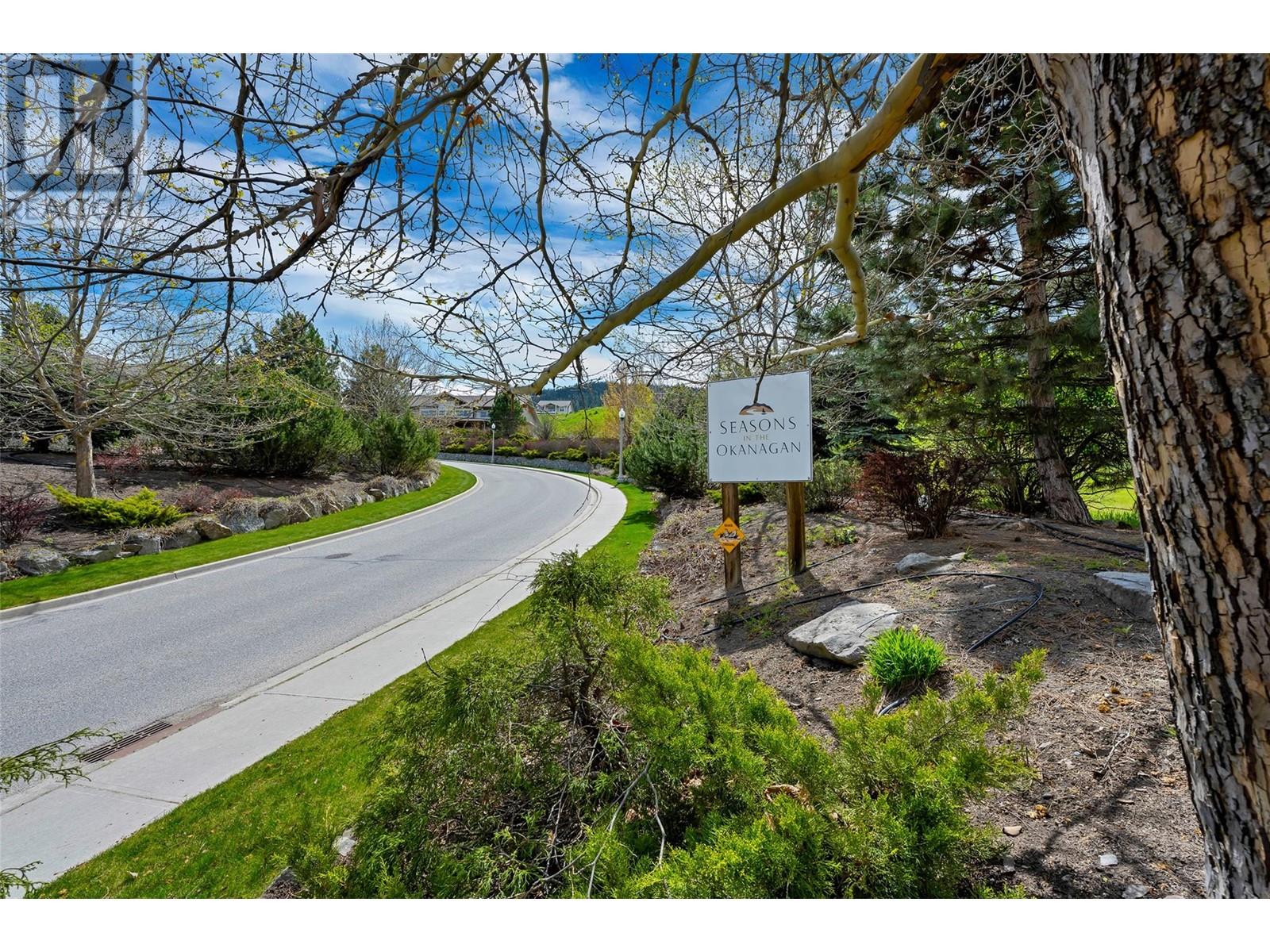 7760 Okanagan Landing Road Unit# 27 Vernon