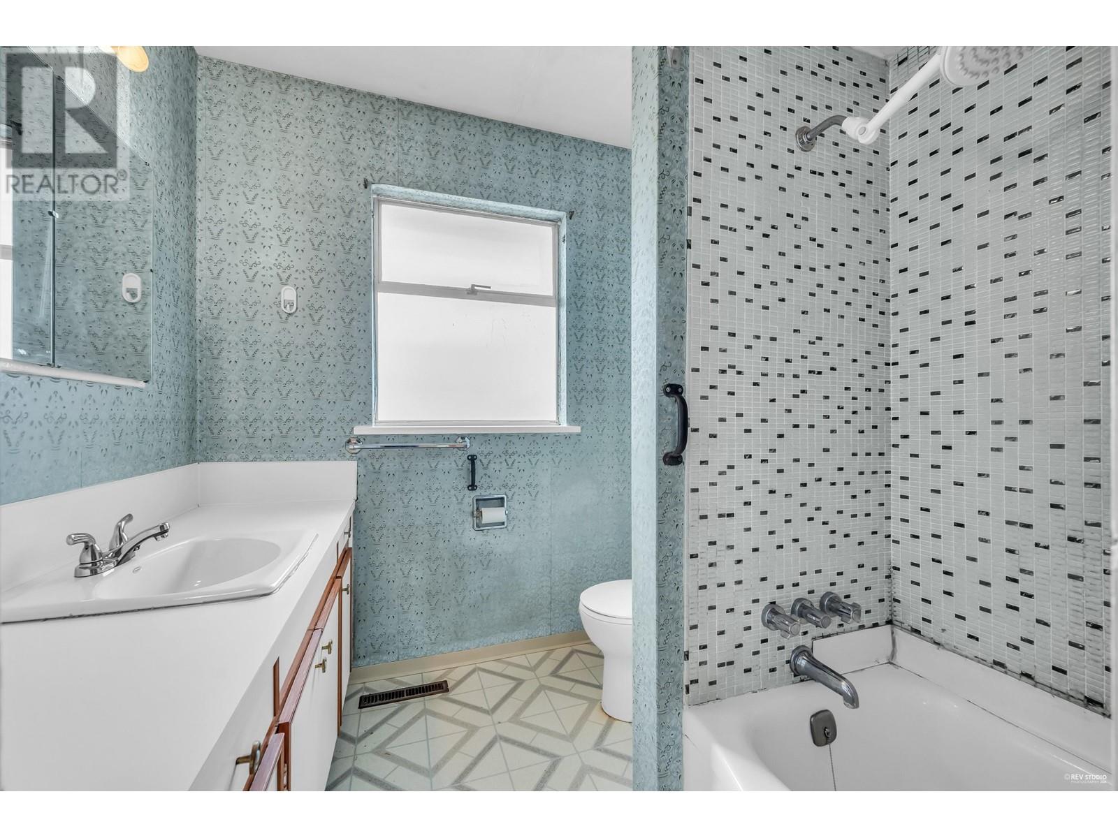 8620 Camden Crescent, Richmond, British Columbia  V7C 3G4 - Photo 24 - R2885302