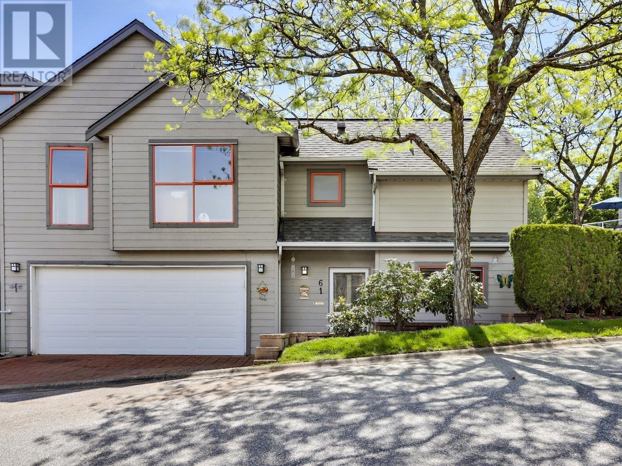 61 323 GOVERNORS COURT, new westminster, British Columbia
