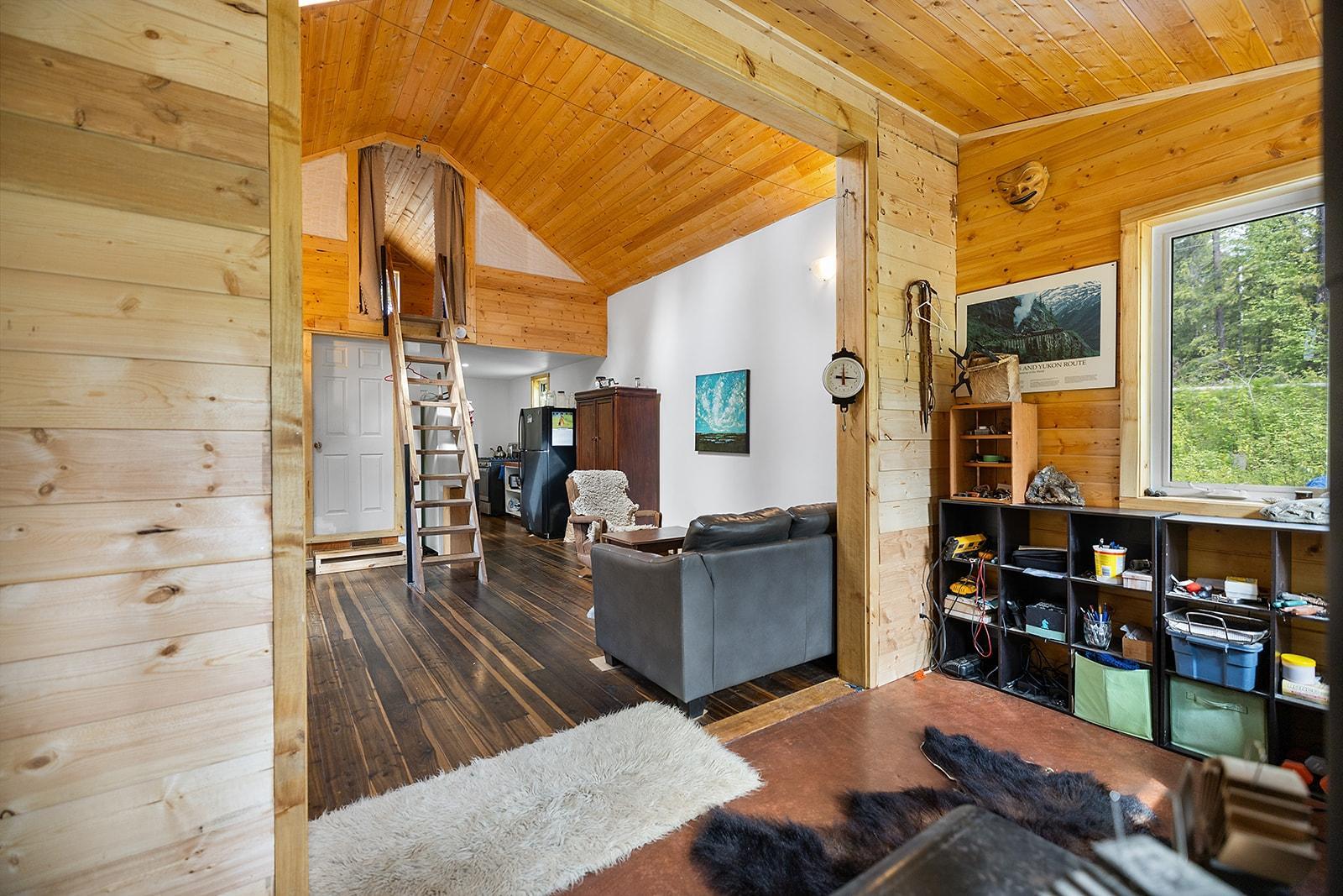 16317 Bowe Road, Crawford Bay, British Columbia  V0B 1E0 - Photo 13 - 2477141