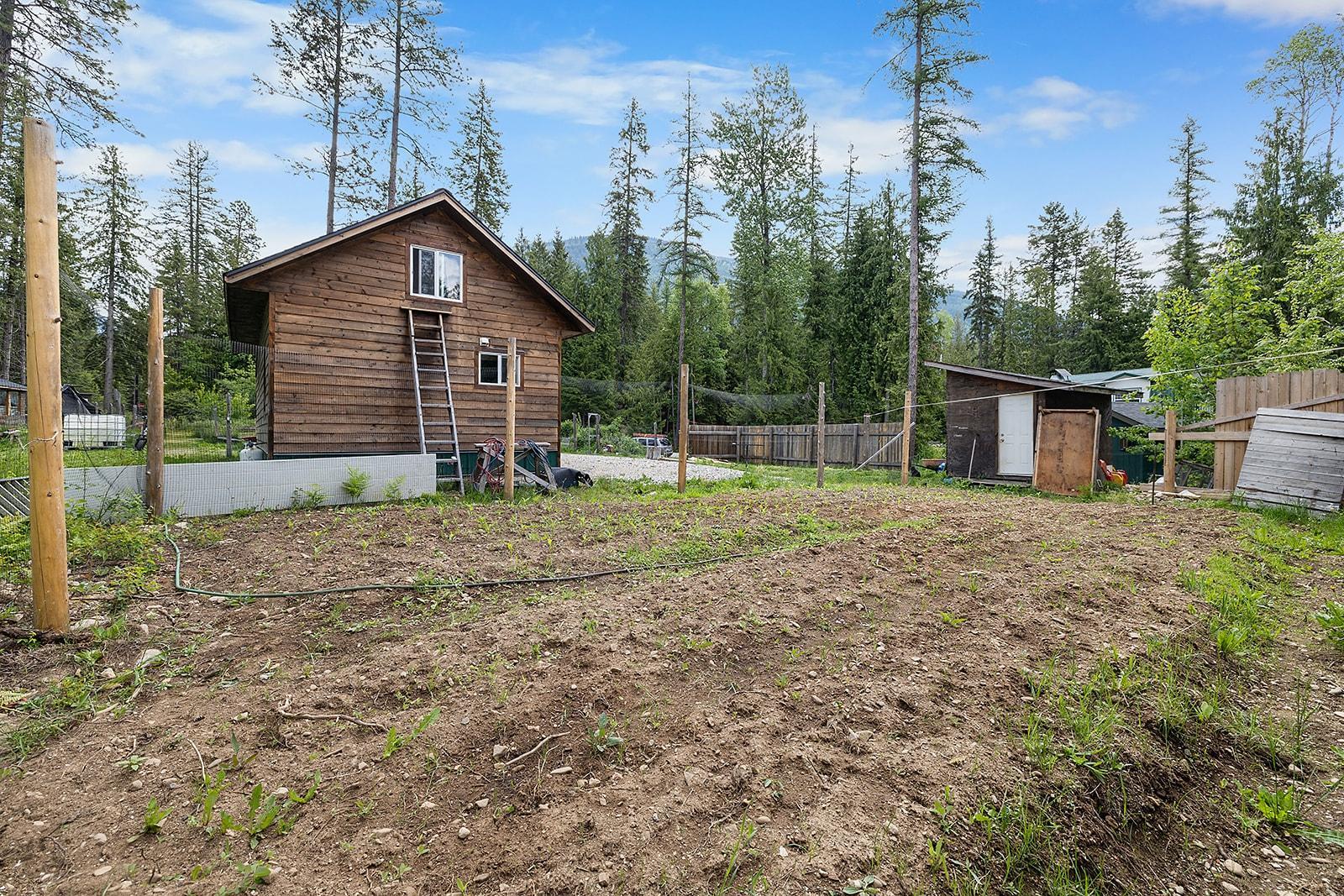 16317 Bowe Road, Crawford Bay, British Columbia  V0B 1E0 - Photo 35 - 2477141