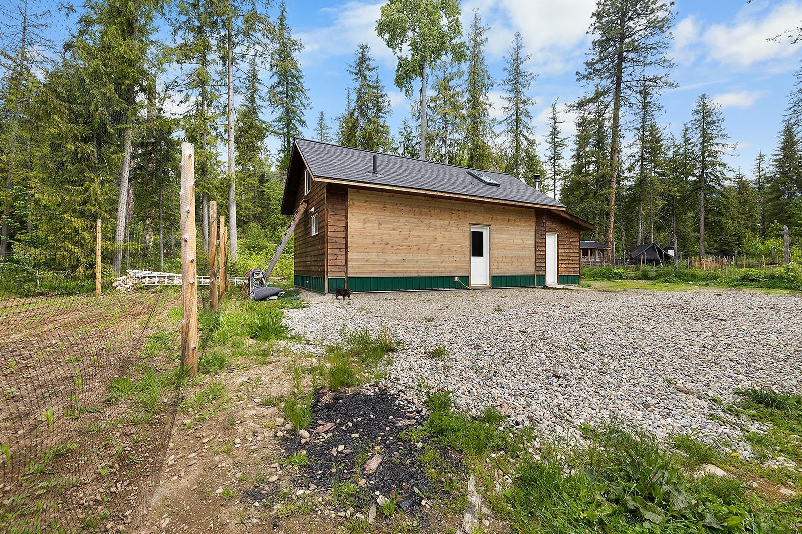16317 Bowe Road, Crawford Bay, British Columbia  V0B 1E0 - Photo 31 - 2477141