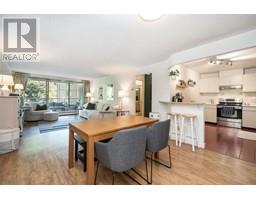 302 518 MOBERLY ROAD, vancouver, British Columbia
