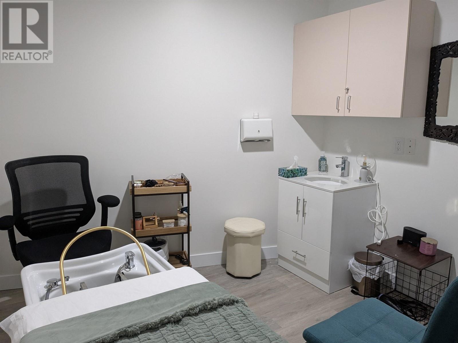 1 22722 Lougheed Highway, Maple Ridge, British Columbia  V2X 2V6 - Photo 8 - C8059632