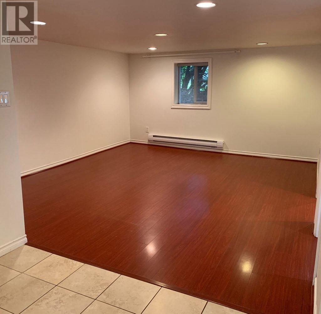 Listing Picture 18 of 19 : 2146 W 33RD AVENUE, Vancouver / 溫哥華 - 魯藝地產 Yvonne Lu Group - MLS Medallion Club Member