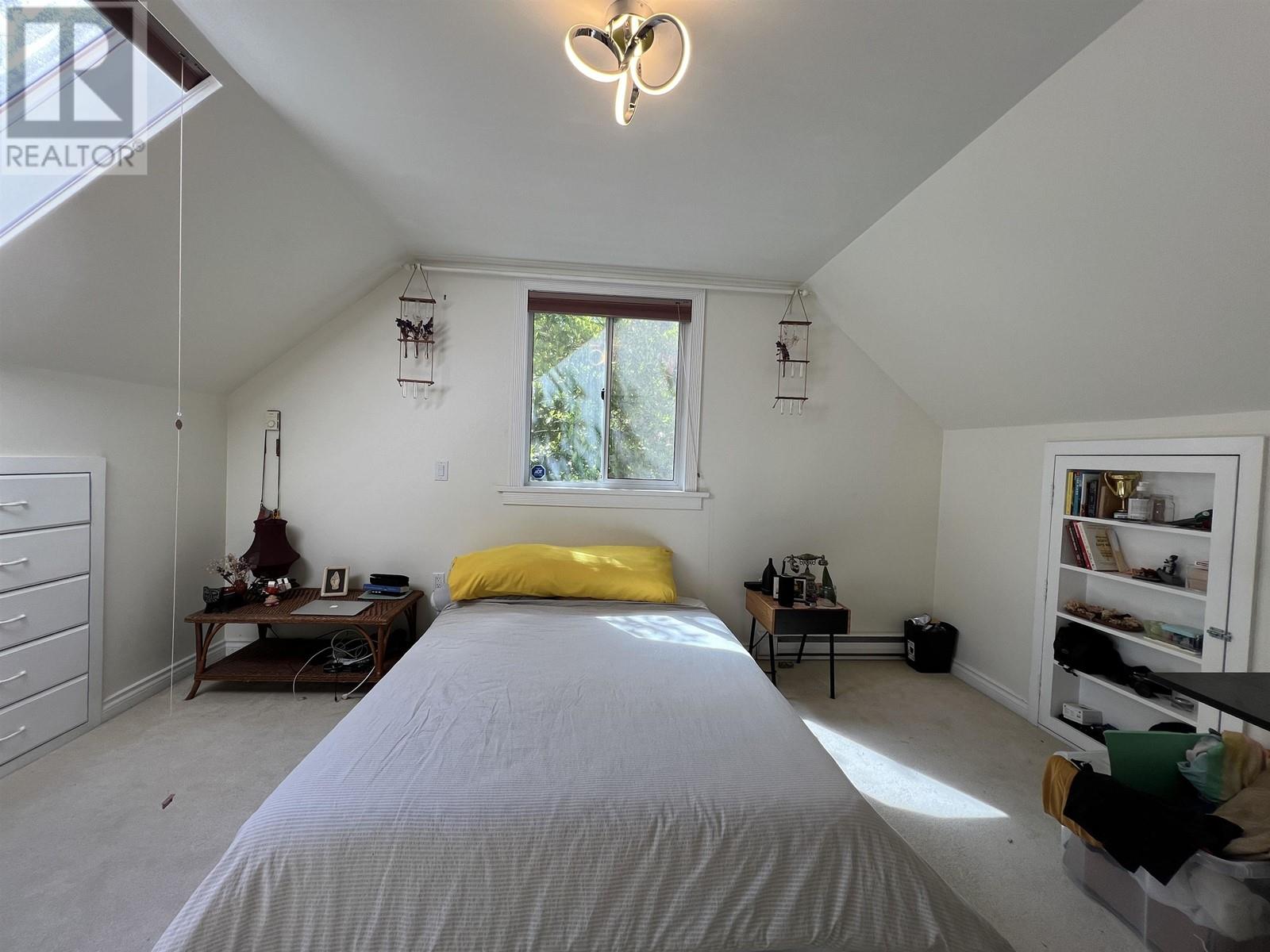 Listing Picture 8 of 19 : 2146 W 33RD AVENUE, Vancouver / 溫哥華 - 魯藝地產 Yvonne Lu Group - MLS Medallion Club Member