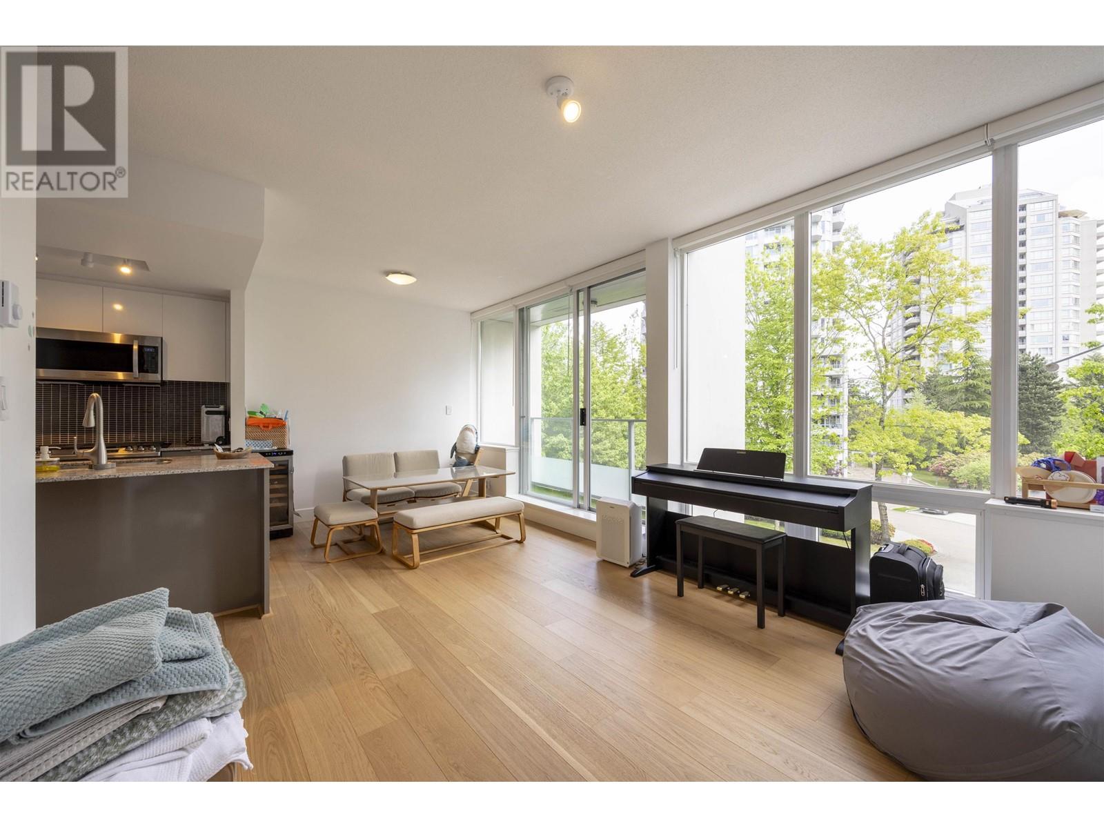 208 4808 Hazel Street, Burnaby, British Columbia  V5H 0A2 - Photo 7 - R2885469