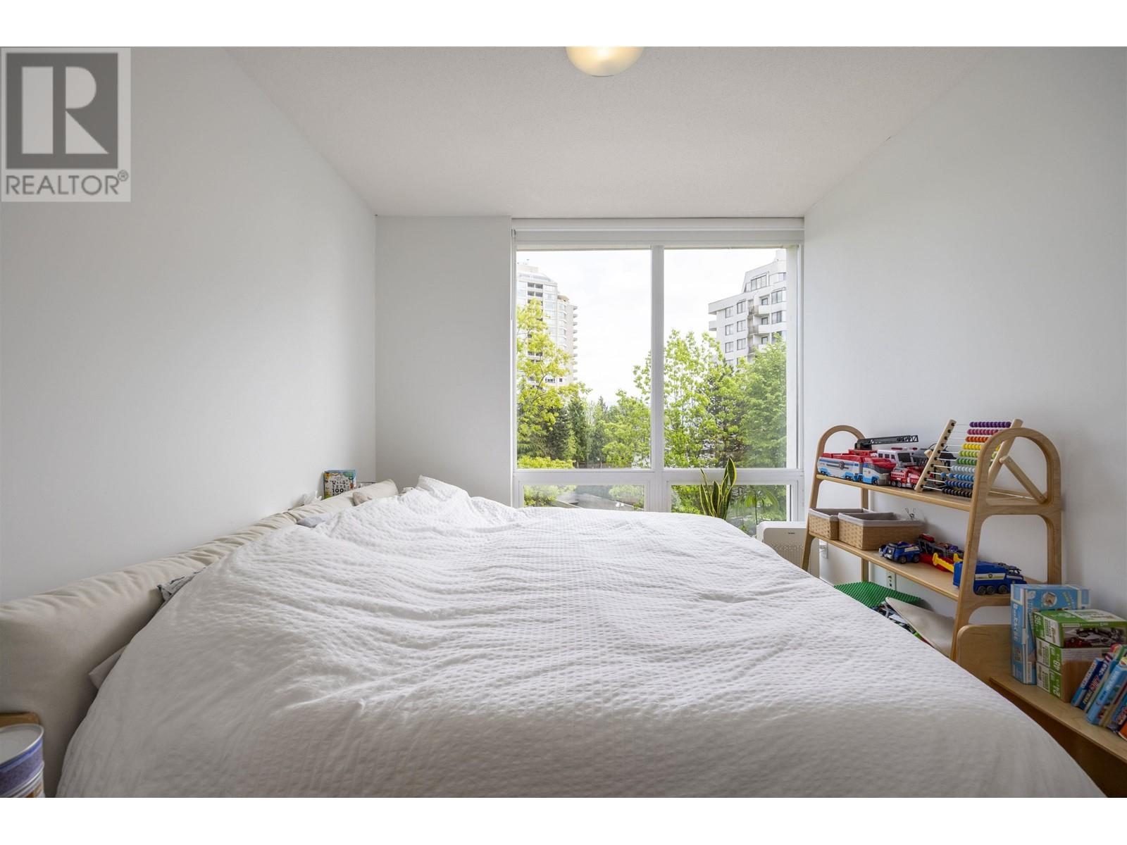 208 4808 Hazel Street, Burnaby, British Columbia  V5H 0A2 - Photo 13 - R2885469