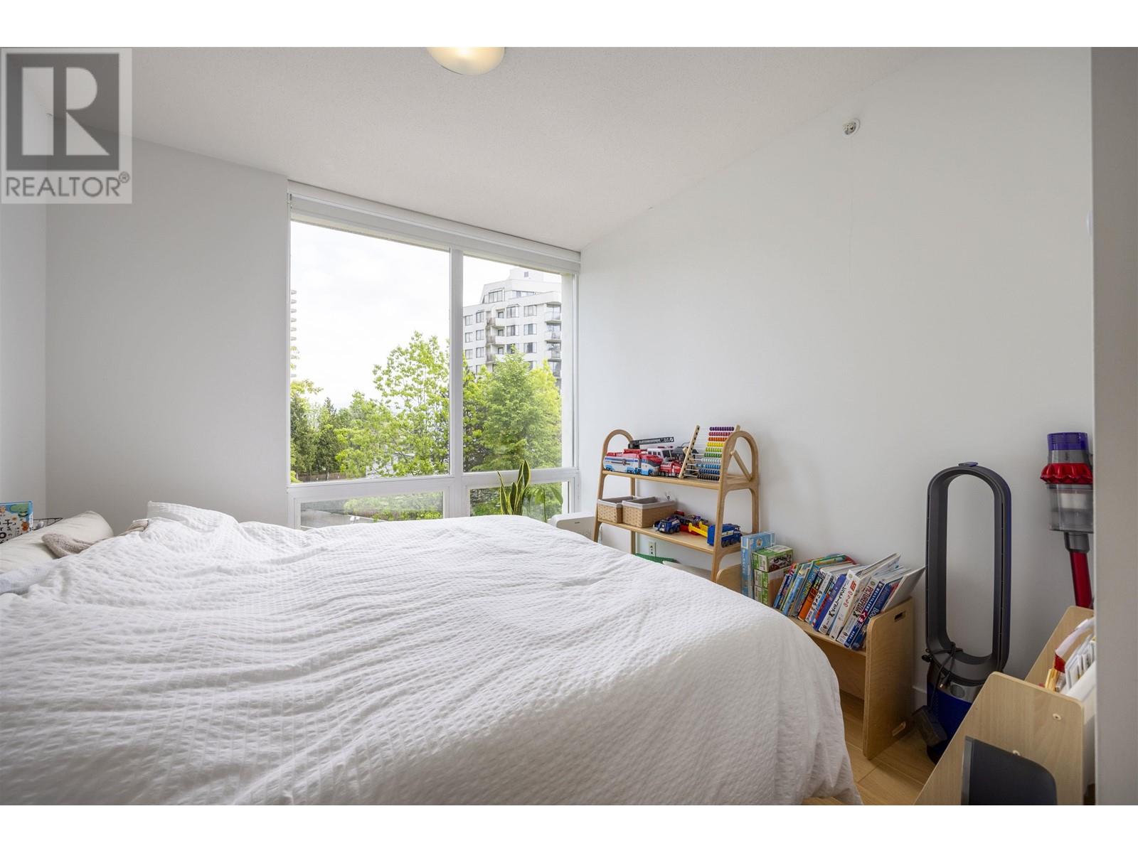 208 4808 Hazel Street, Burnaby, British Columbia  V5H 0A2 - Photo 12 - R2885469