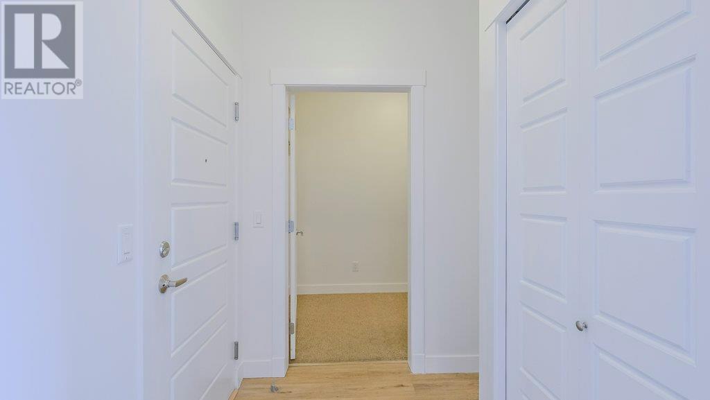 Property at 985 Academy Way Unit# 101 image 2