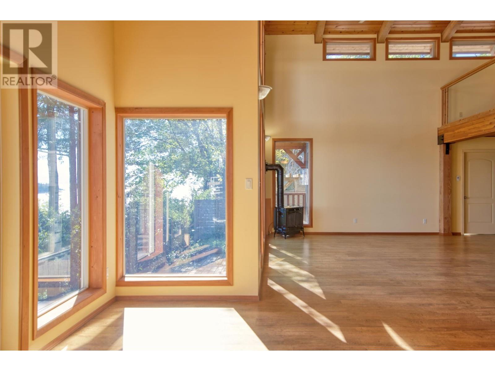 6325 Sunshine Coast Highway, Sechelt, British Columbia  V7Z 0M3 - Photo 16 - R2884344
