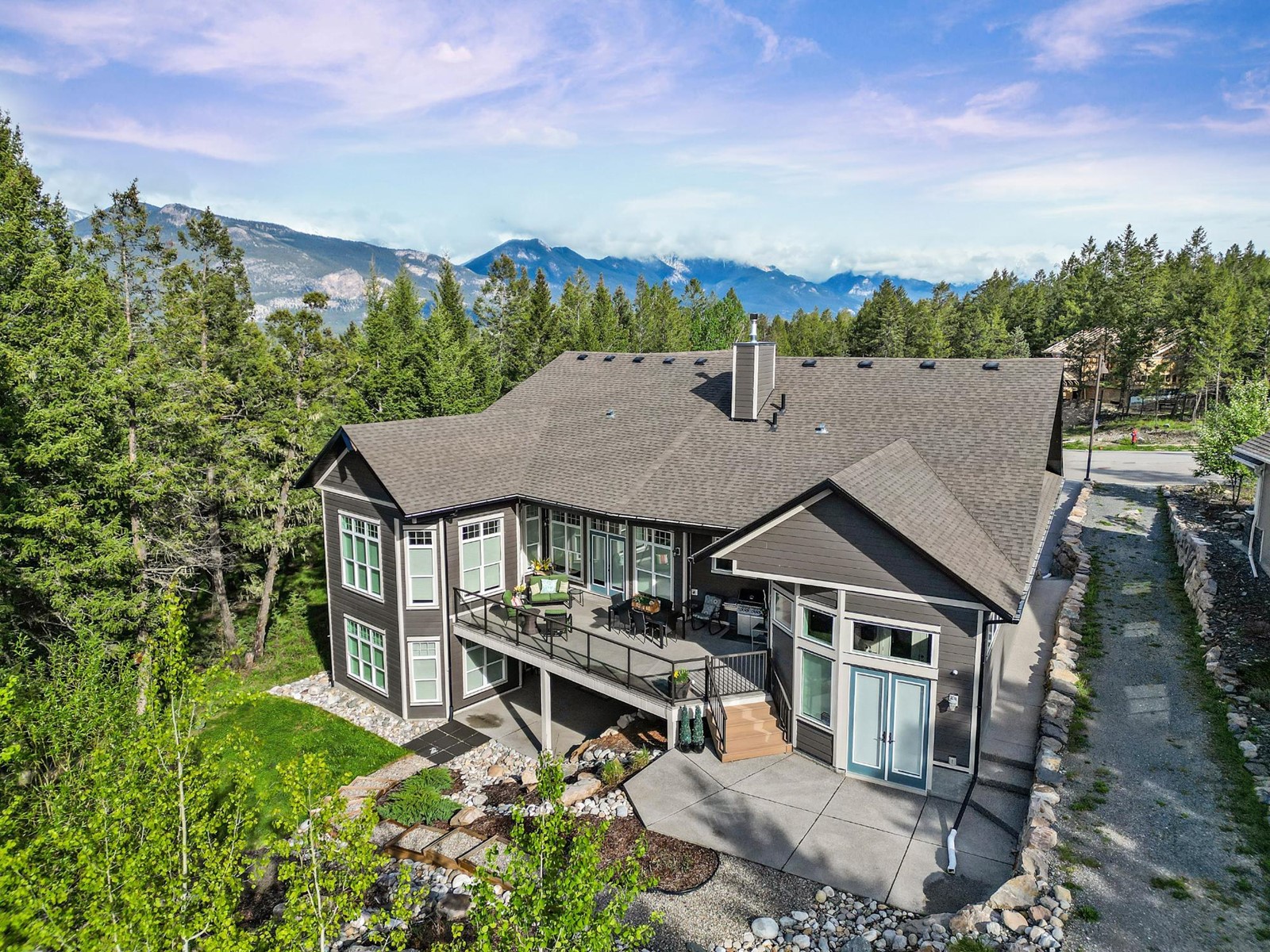 1926 Pineridge Mountain Link, Invermere, British Columbia  V0A 1K4 - Photo 3 - 2477127