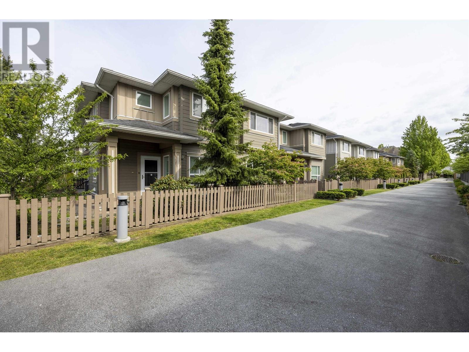 2 5580 Moncton Street, Richmond, British Columbia V7E 3B4 (26923847