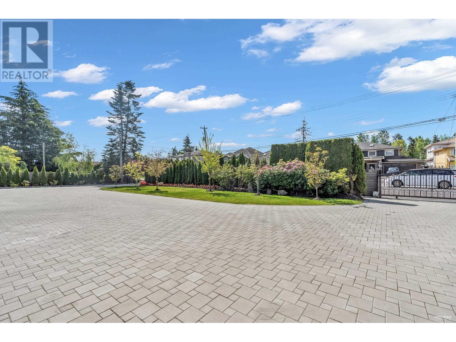 11151 Granville Avenue, Richmond, British Columbia  V6Y 1R7 - Photo 2 - R2884841