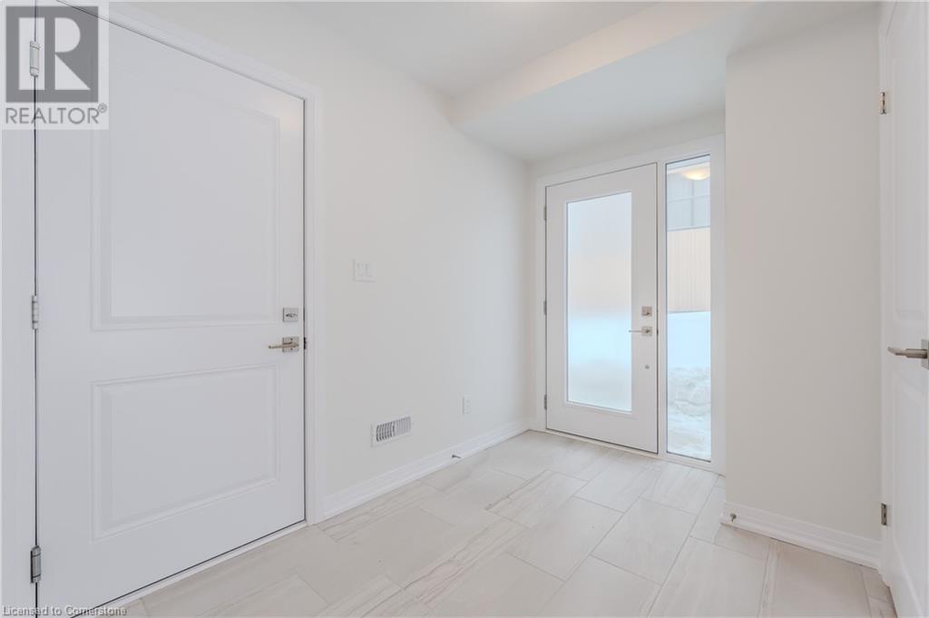 13 Urbane Boulevard Unit# I075, Kitchener, Ontario  N2E 0H8 - Photo 4 - 40582556