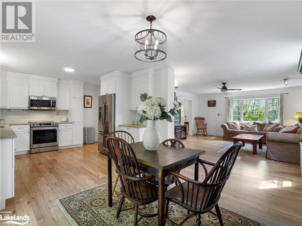 7 Mirror Lake Drive, Port Carling, Ontario  P0B 1J0 - Photo 10 - 40589855