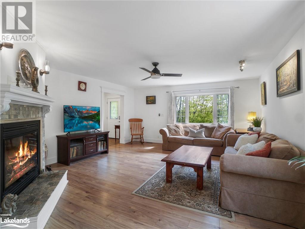 7 Mirror Lake Drive, Port Carling, Ontario  P0B 1J0 - Photo 7 - 40589855