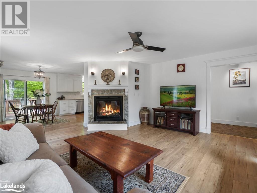 7 Mirror Lake Drive, Port Carling, Ontario  P0B 1J0 - Photo 6 - 40589855